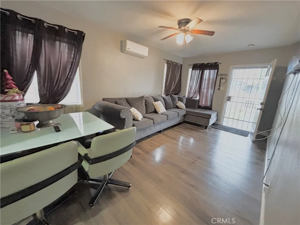 Photo of 2202 E Stockwell