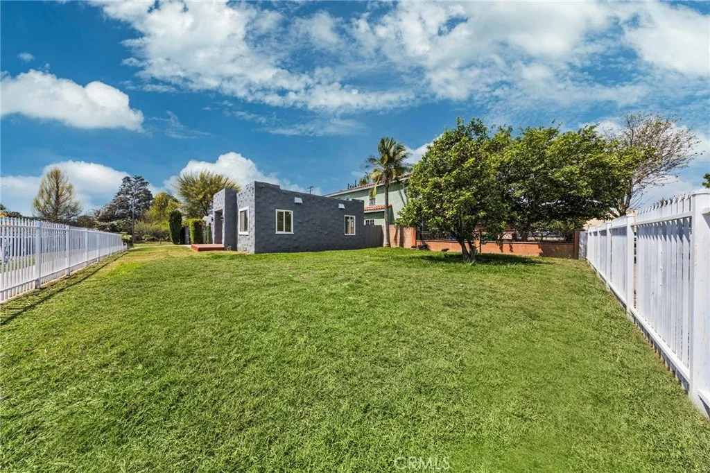Photo of 6639 Muriel Avenue