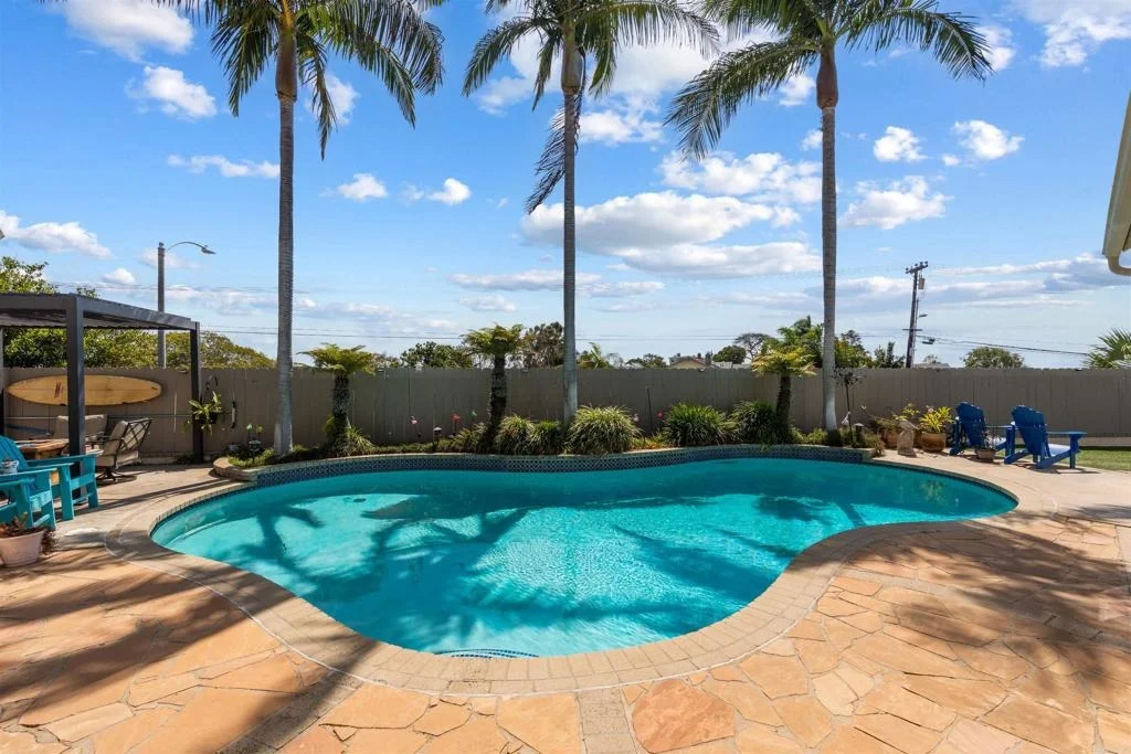 Photo of 3684 Maria Ln