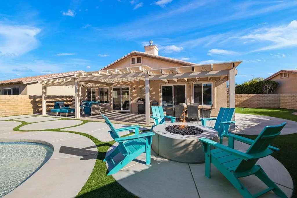 Photo of 49771 Lincoln Drive