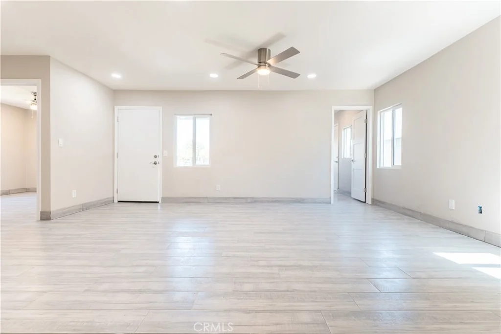 Photo of 16213 S Thorson