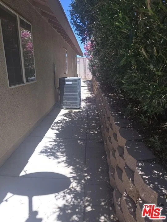 Photo of 1168 Smoke Tree Road