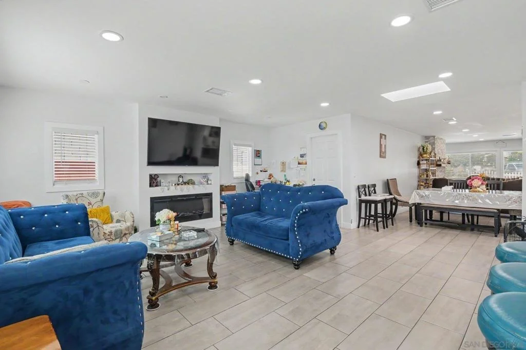 Photo of 8792 Blue Boy Lane