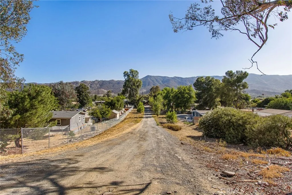 Photo of 20318 Palomar Street