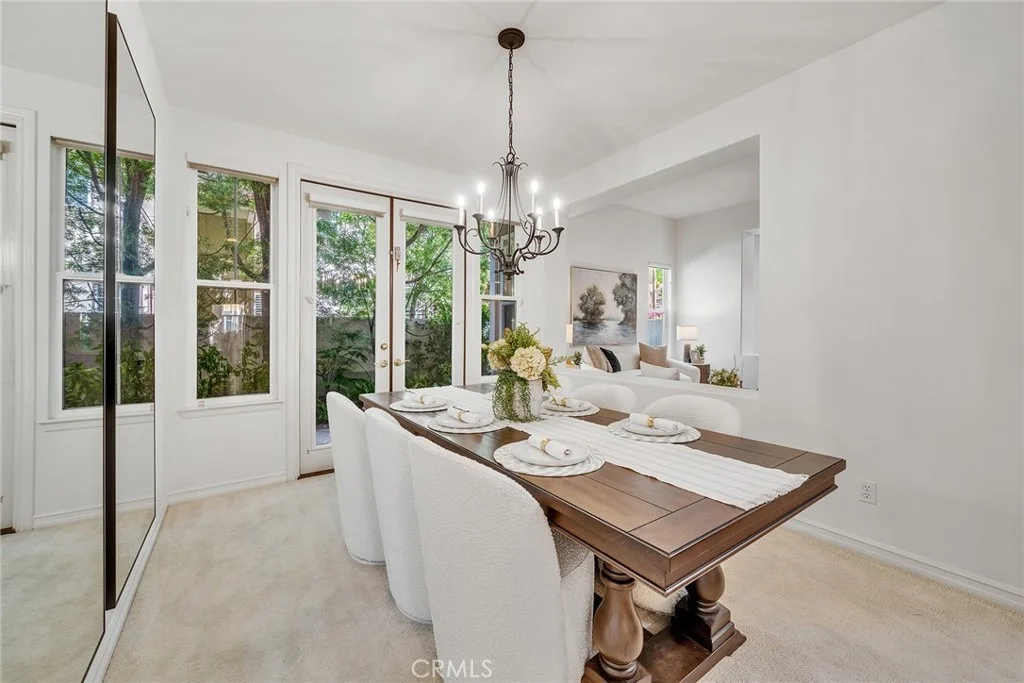 Photo of 7 Bayleaf Ln