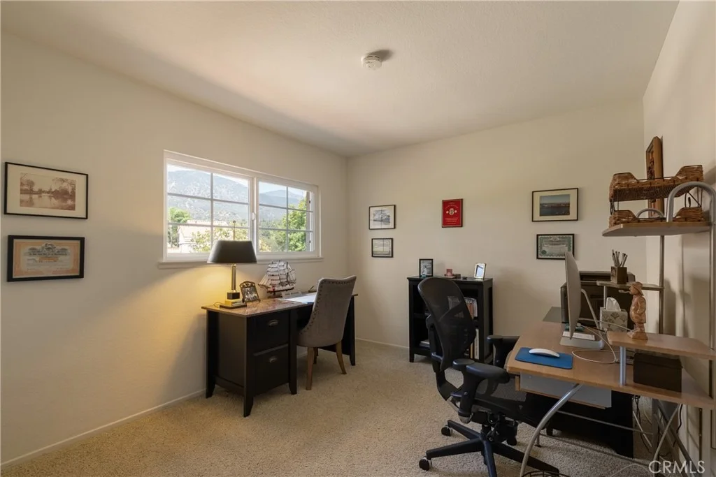 Photo of 2528 Sloan