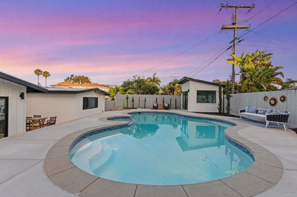Photo of 5091 El Arbol Drive