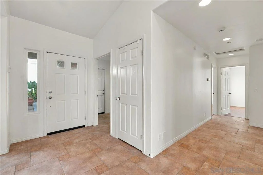 Photo of 800 Alta Lane