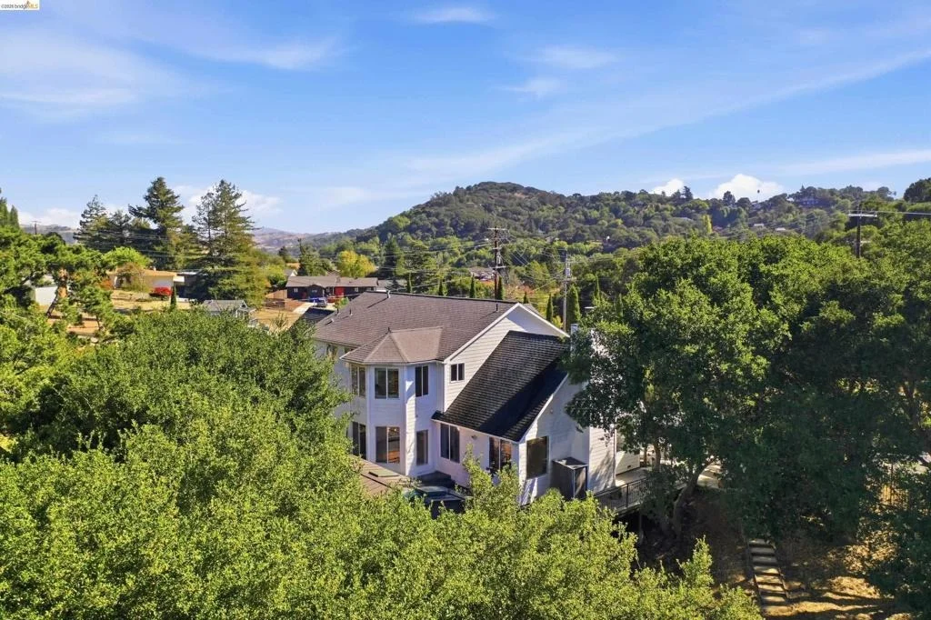 Photo of 2223 Rancho Rd