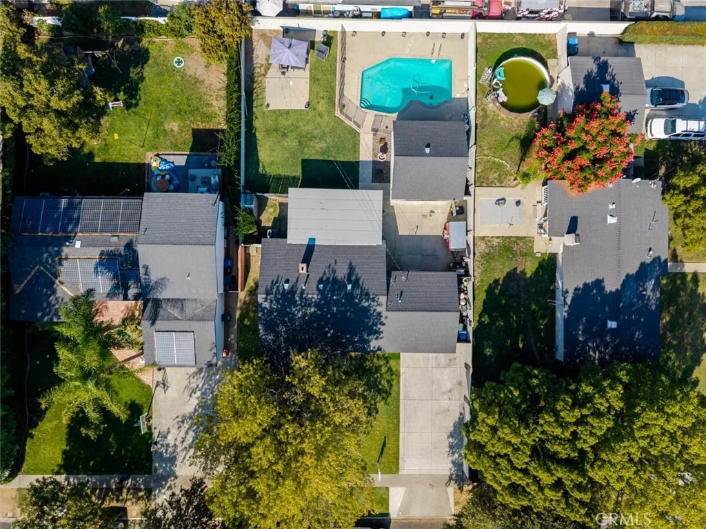 Photo of 447 W Bennett Avenue