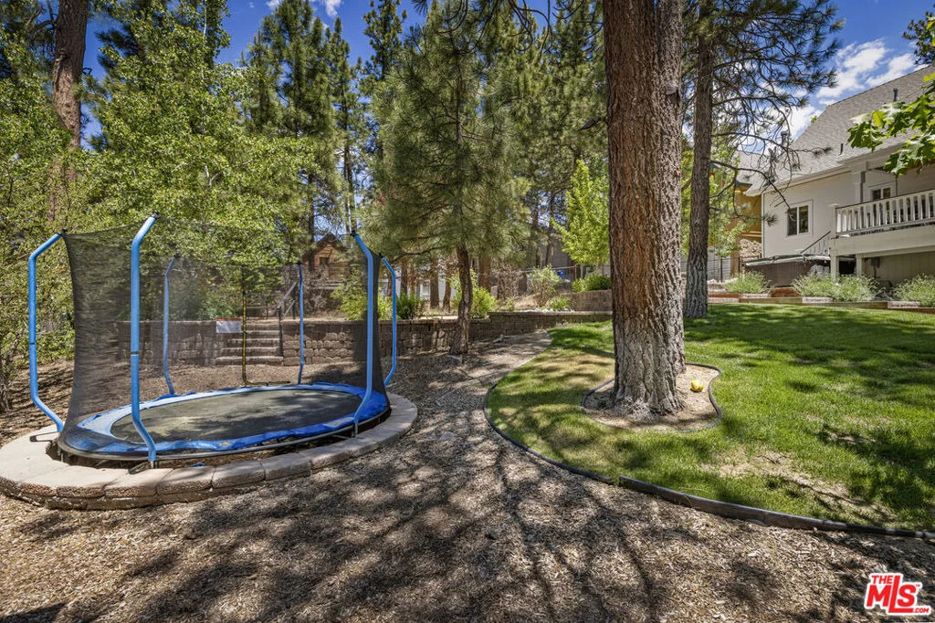 Photo of 208 Knoll Road