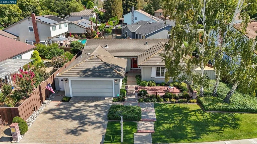 Photo of 1091 Harvest Cir