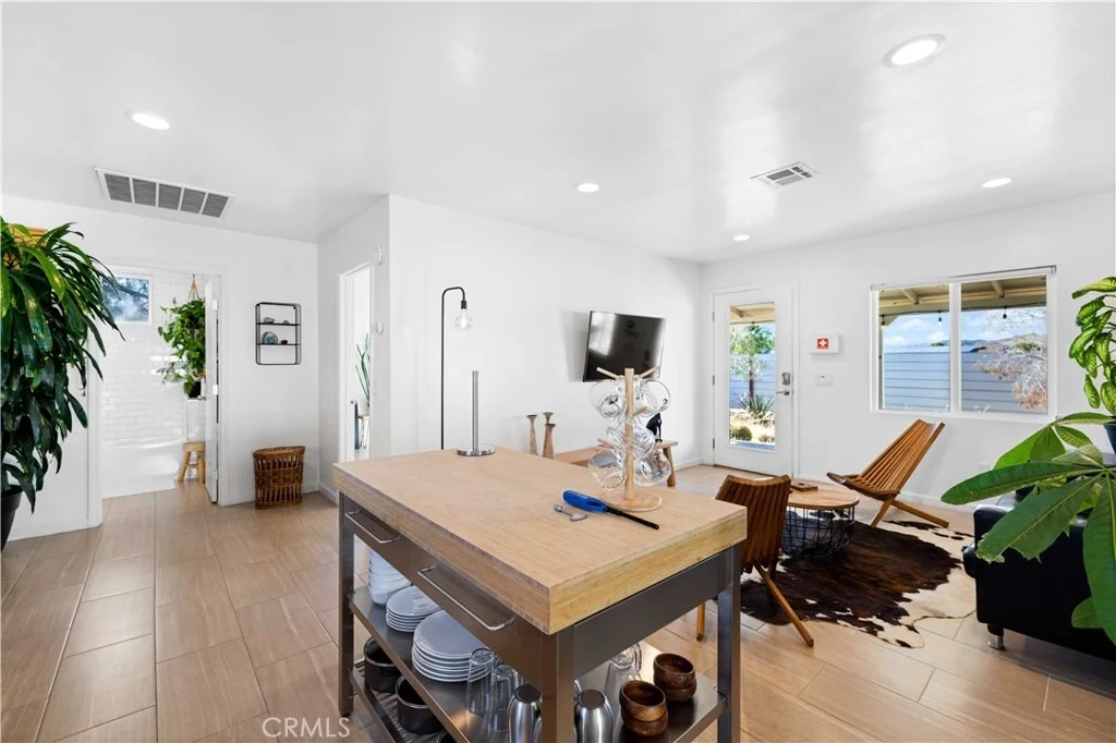 Photo of 61879 Valley View Circle
