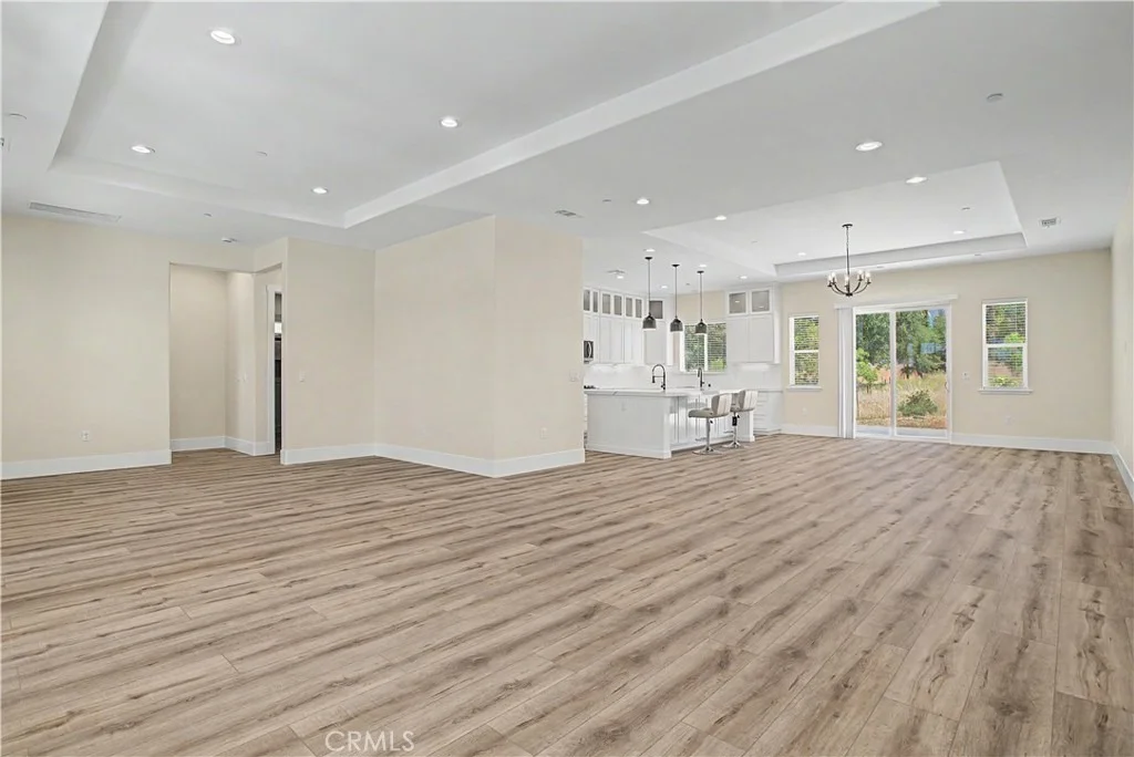 Photo of 3997 Skyview