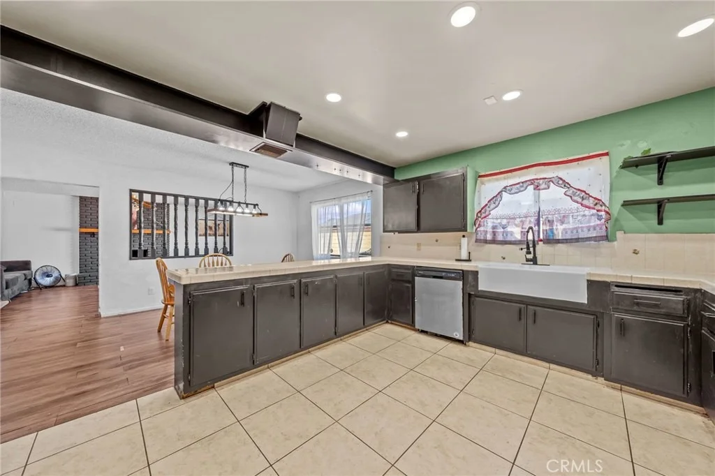 Photo of 25459 Bellview