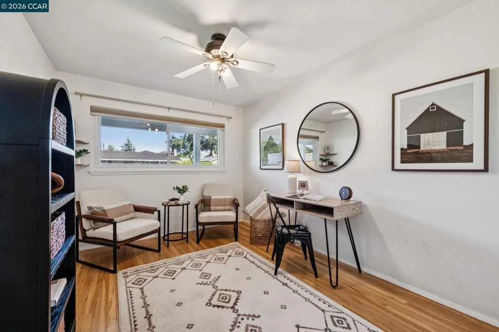 Photo of 1243 Davis Ave.