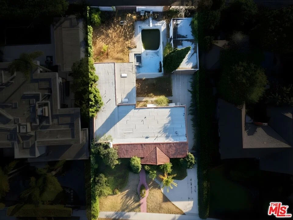 Photo of 513 N Rexford Drive
