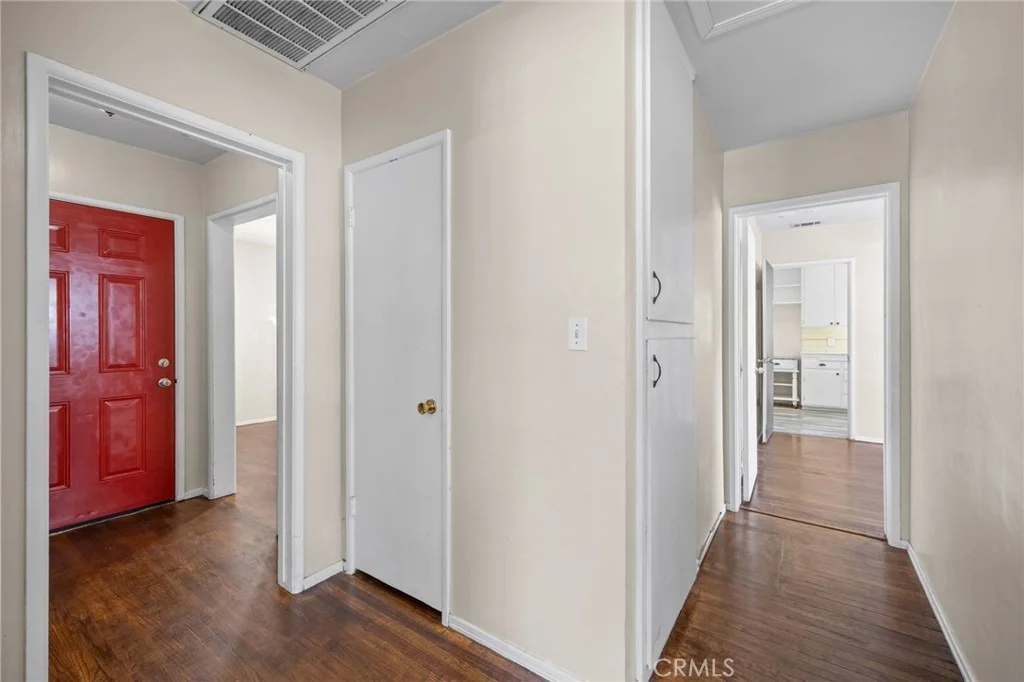 Photo of 380 S Devon
