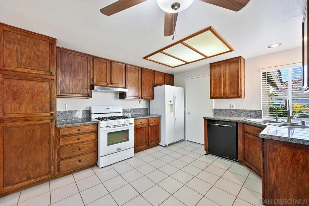 Photo of 1781 Avenida Vista Labera