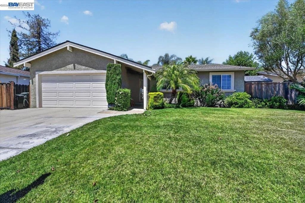 Photo of 118 Diamond Dr