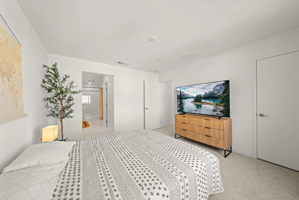 Photo of 320 Satsuma Trail