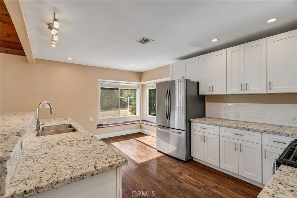 Photo of 4535 Avocado Boulevard