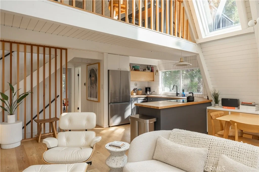 Photo of 399 Rainier Road