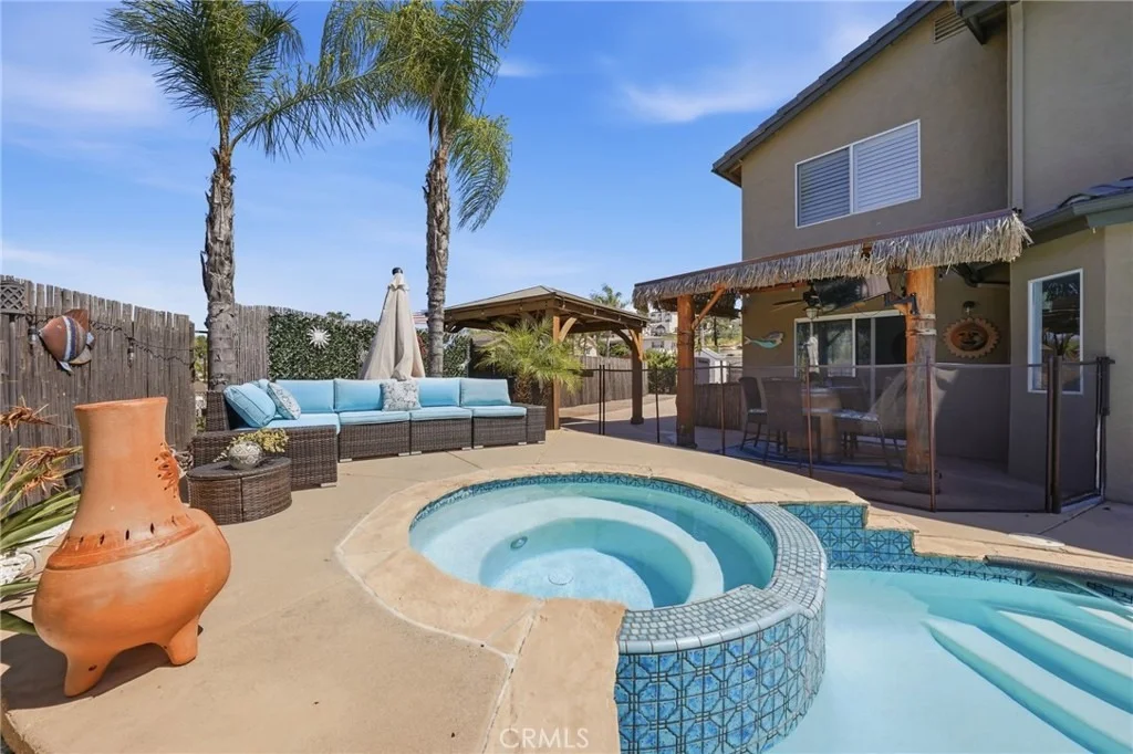 Photo of 12184 Knoll Crest