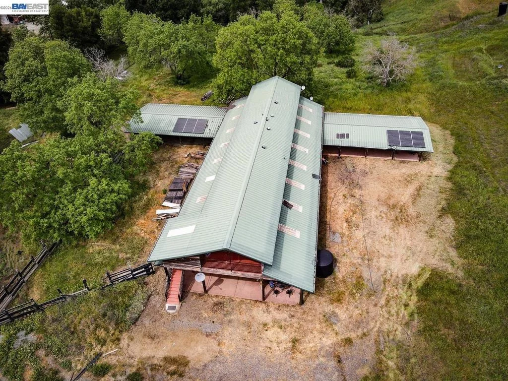 Photo of 6115 Morgan Territory Rd