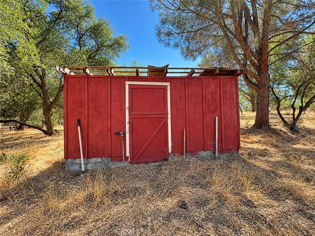 Photo of 450 Oakvale