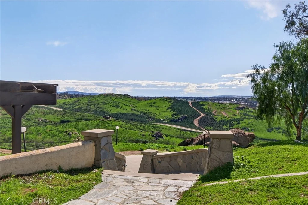 Photo of 20682 Hill Top Drive