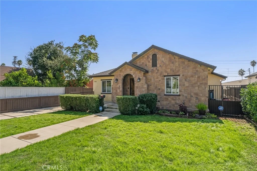 Photo of 1786 Asbury Drive