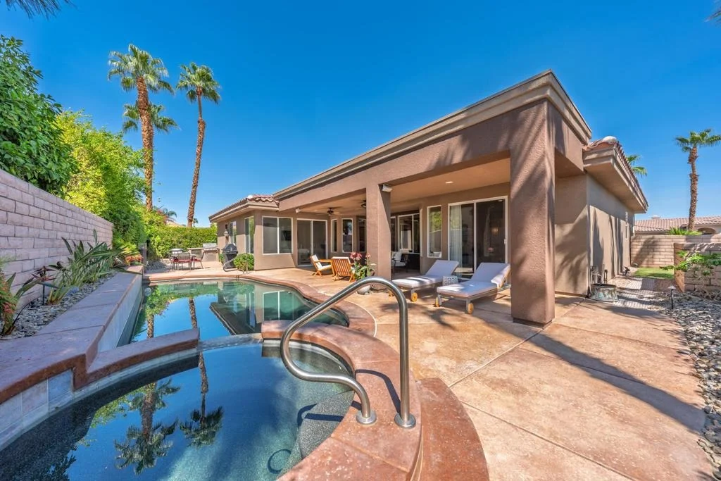 Photo of 7 Hillcrest Drive