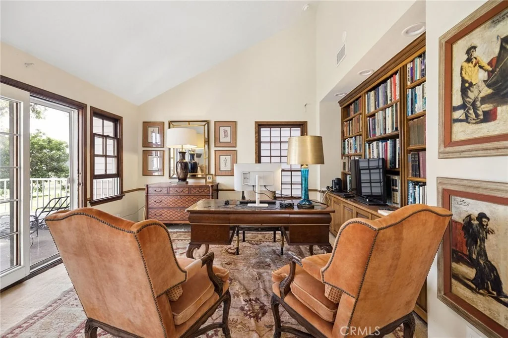 Photo of 6068 Avenida De Castillo