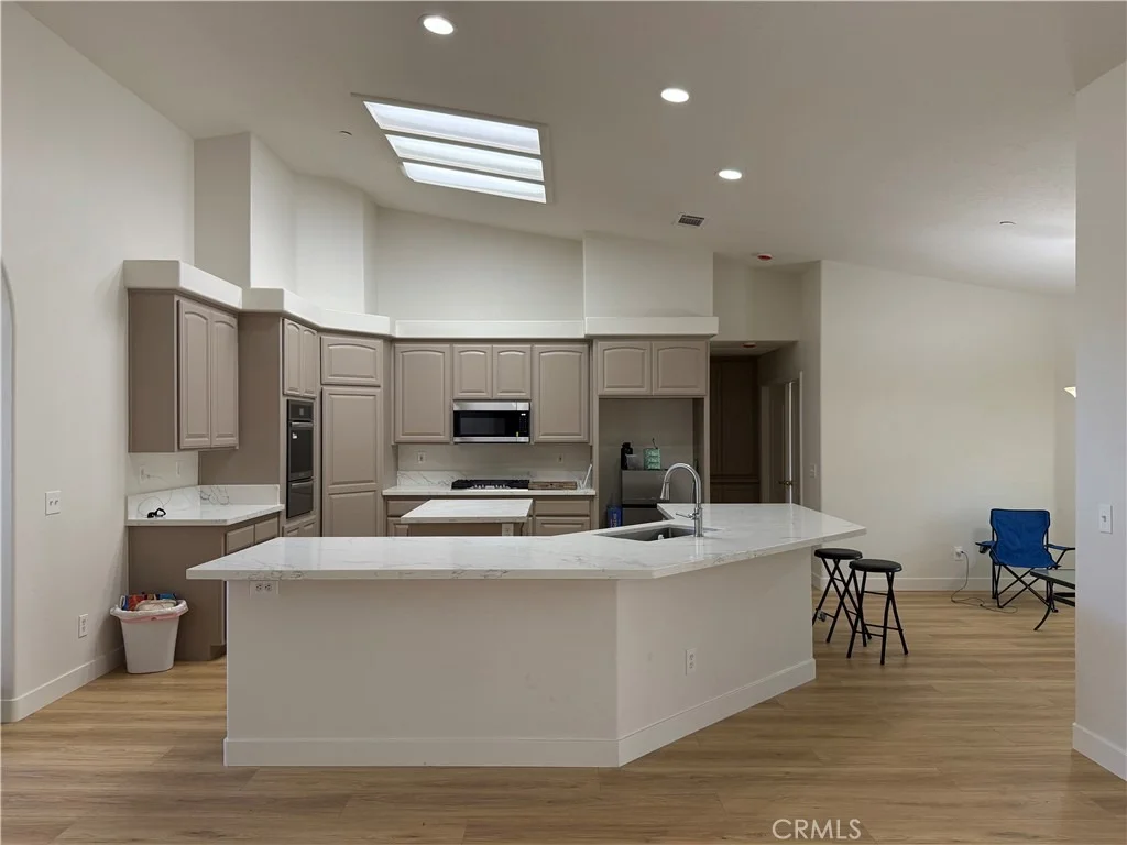 Photo of 6439 Lime
