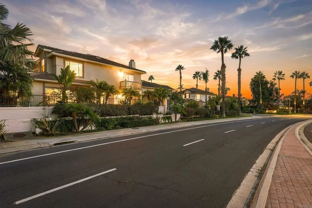 Photo of 626 Compass Court
