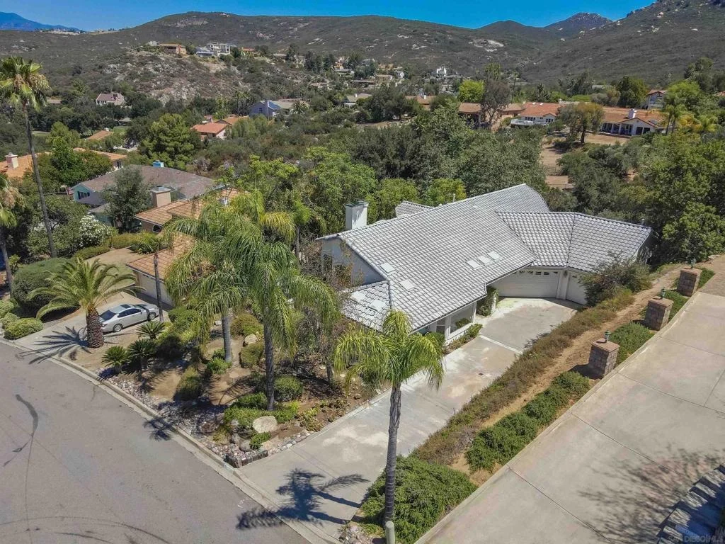 Photo of 15546 Calistoga Dr.