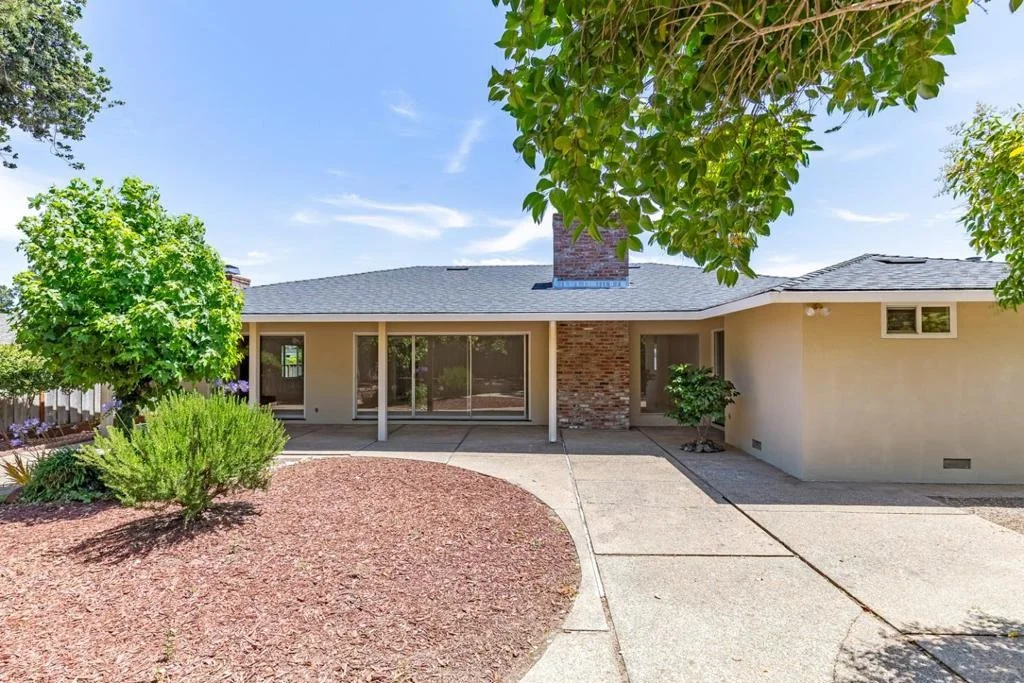 Photo of 2618 Martinez Drive