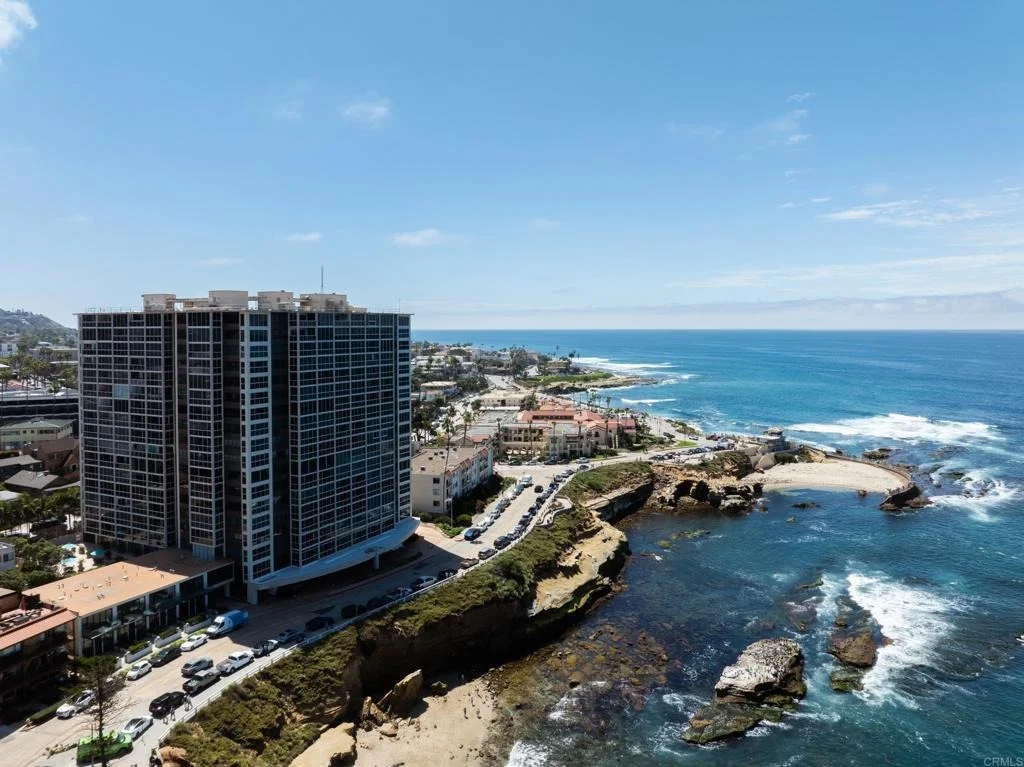 Photo of Unit 10E at 939 Coast Boulevard