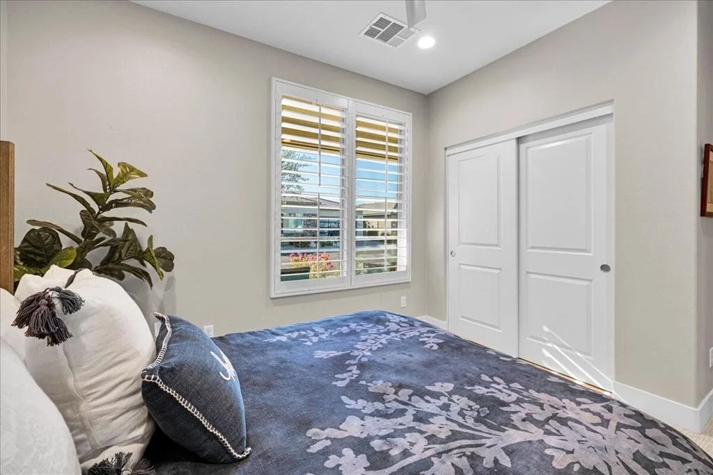 Photo of 82460 Crane Drive