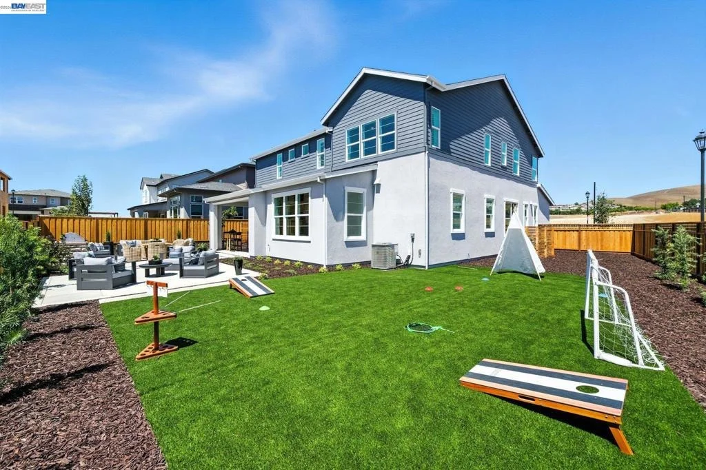 Photo of 4225 Langley Road