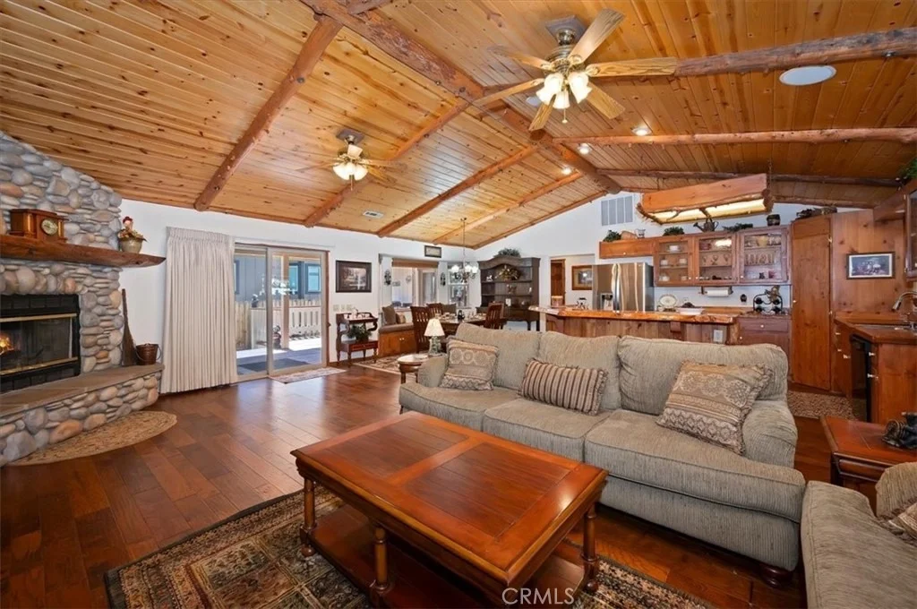 Photo of 320 Eider Drive