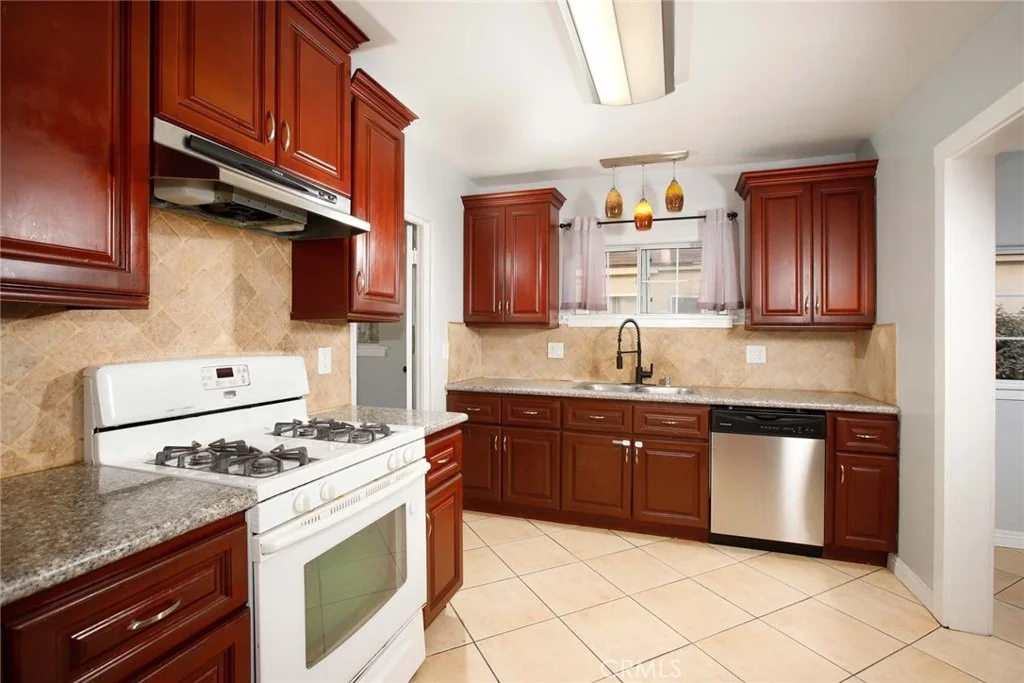 Photo of 822 Monterey