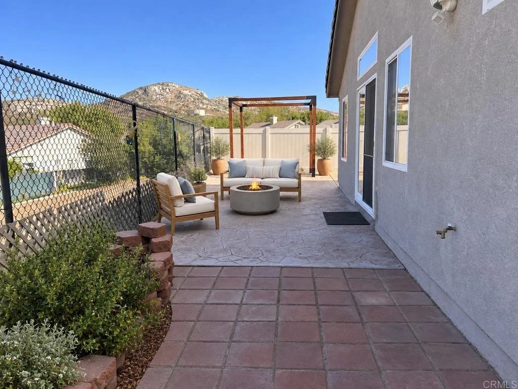 Photo of 32244 Acorn Trail