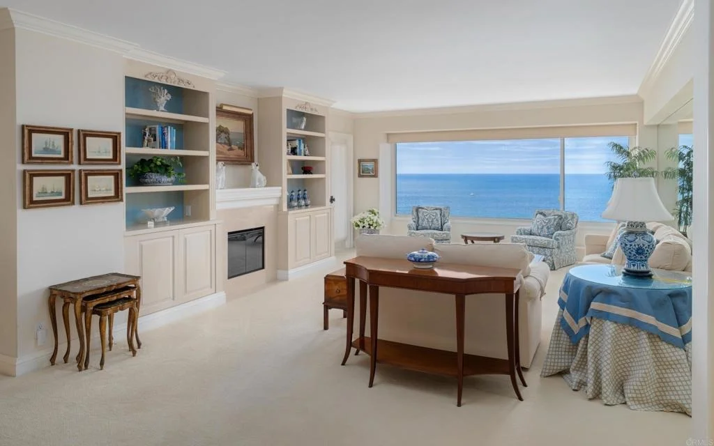 Photo of Unit 10E at 939 Coast Boulevard
