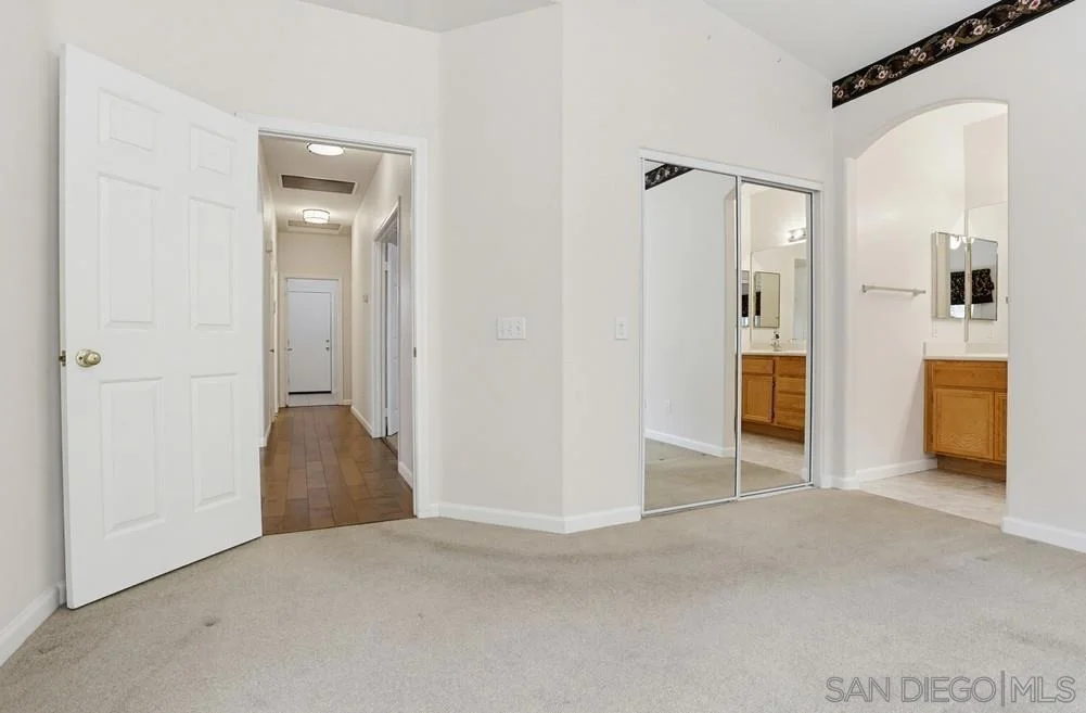 Photo of 713 Bel Air W
