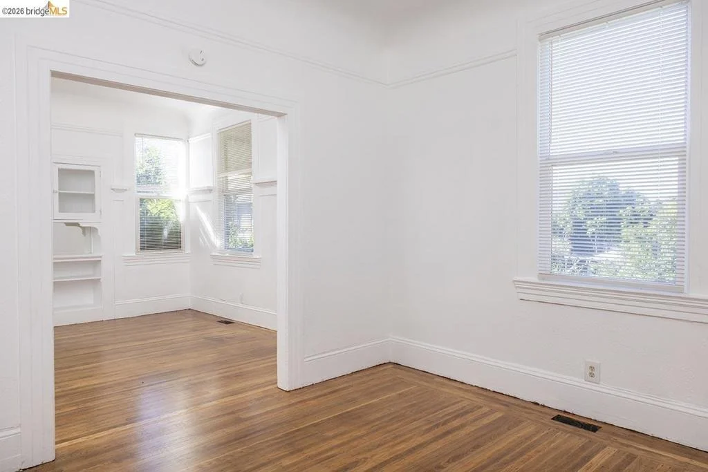 Photo of 2044 Austin