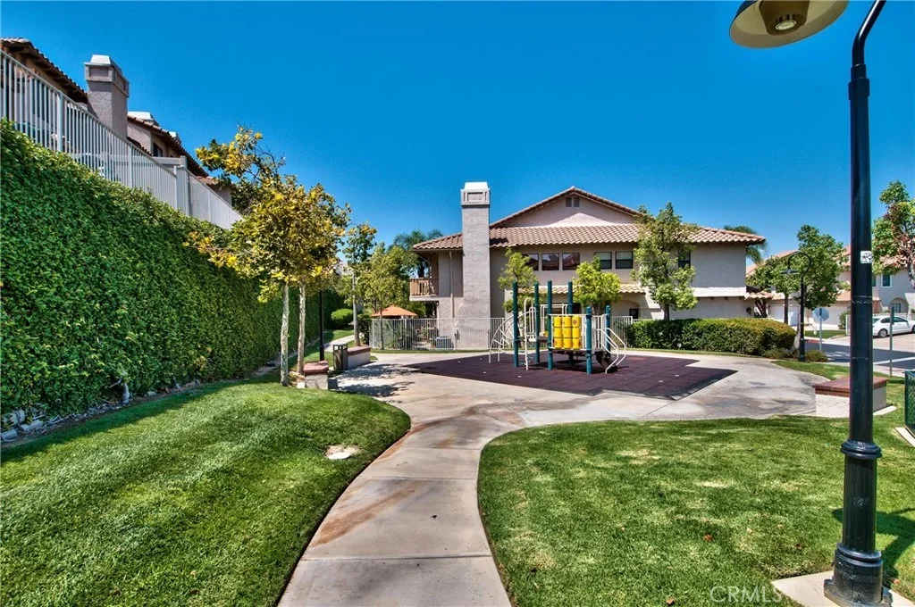 Photo of 2061 San Antonio Drive