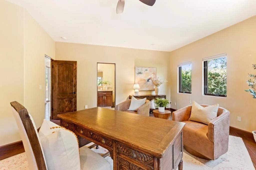 Photo of 43 Middle Canyon Road
