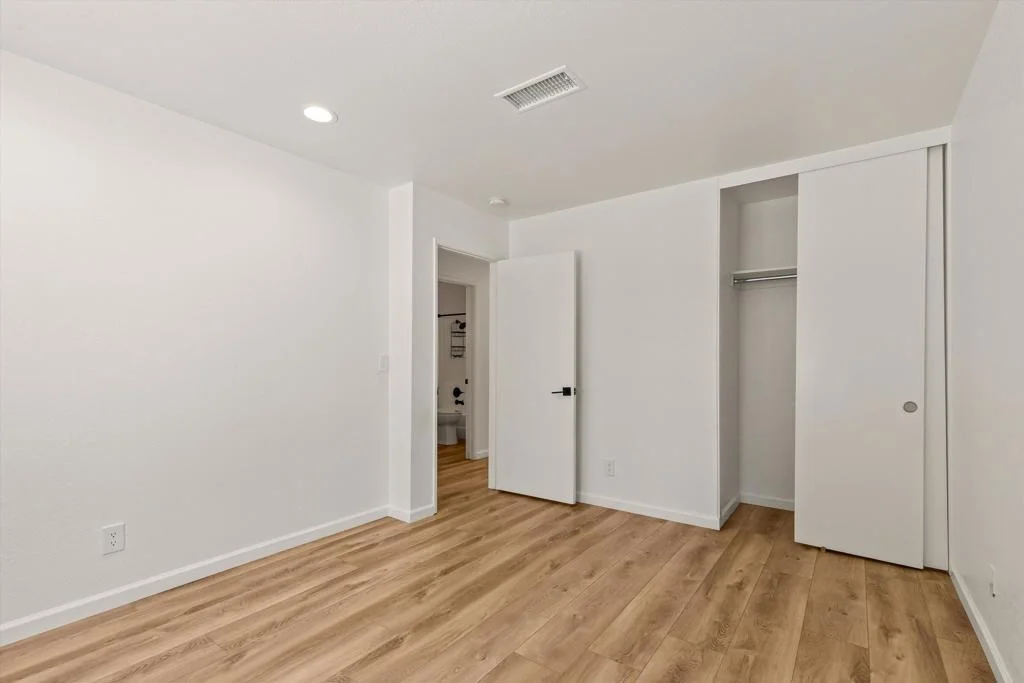 Photo of 52438 Avenida Diaz